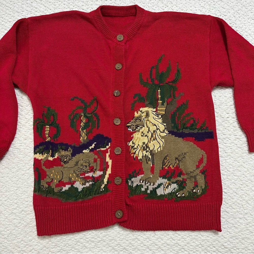 Vintage Lion Button Down Cardigan Sweater Red Women’s
